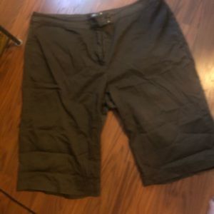 Chico’s size 3 long shorts